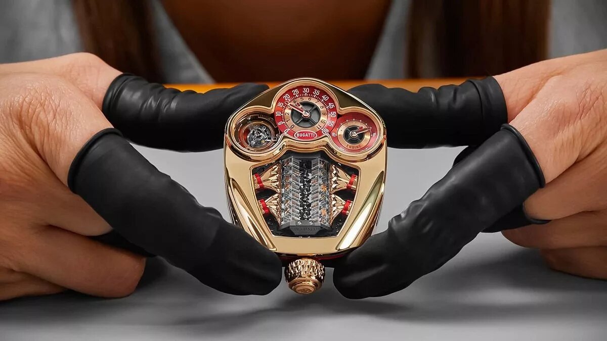 ترکیب الماس، یاقوت و موتور ۱۶ سیلندر در یک شاهکار تماشایی / عکس ترکیب الماس، یاقوت و موتور ۱۶ سیلندر در یک شاهکار تماشایی / عکس