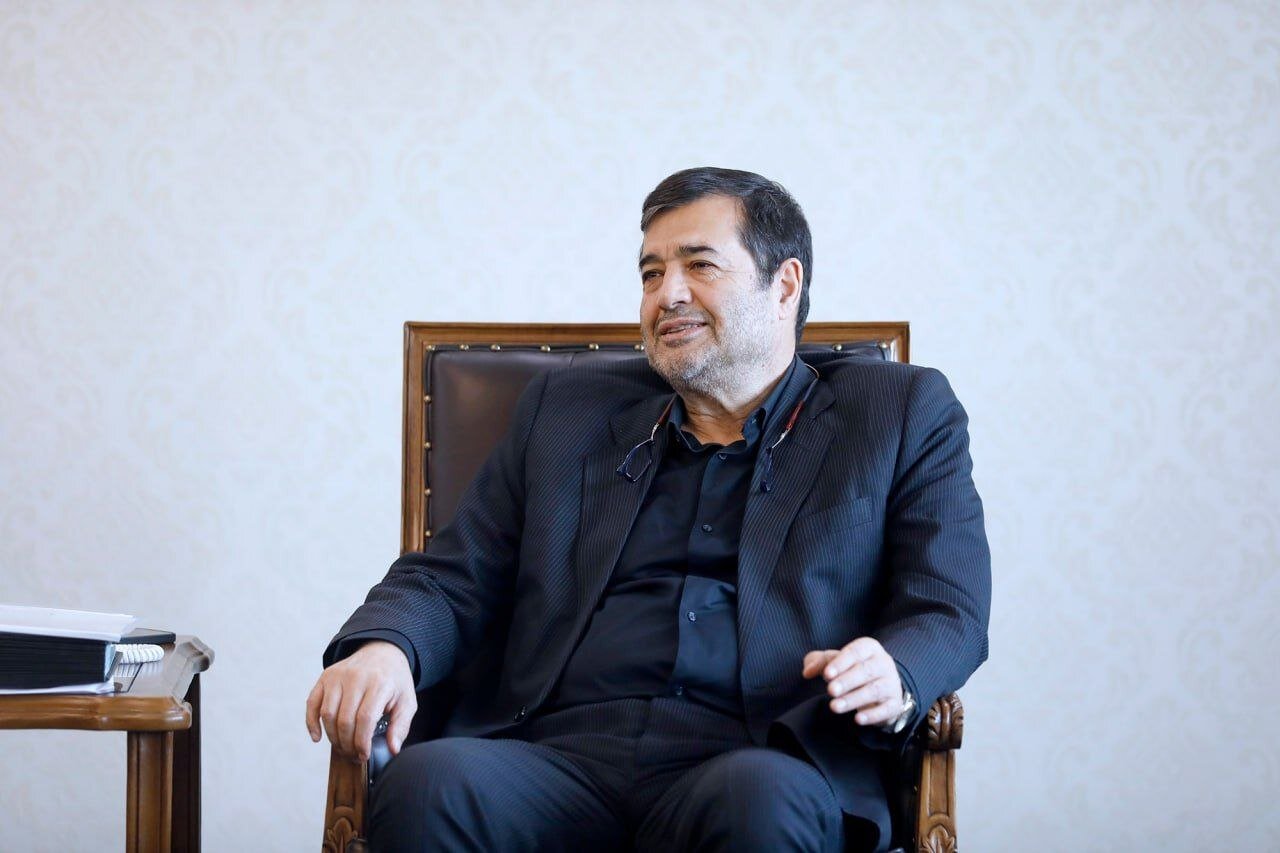 دنیامالی: در اجرای قانون در فوتبال بسیار جدی هستیم/ ورزش دنیا در حال تغییر و تحول اساسی است