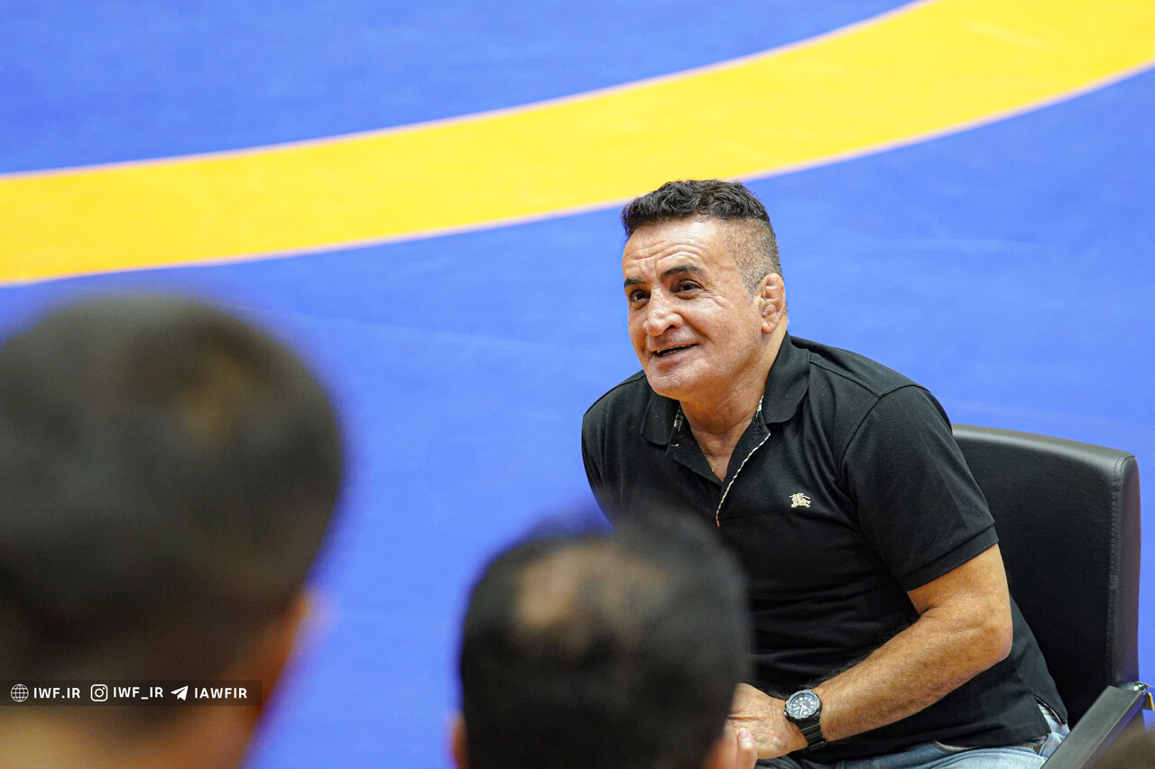 برنامه ویژه محمد بنا در آذربایجان؛ سورپرایز آقای خاص برای مسابقات آلبانی